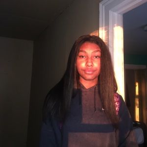 Meet your Posher, Naveyah